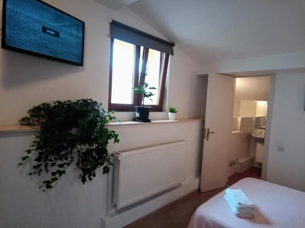 Гостевой дом Central Guesthouse Бухарест-108