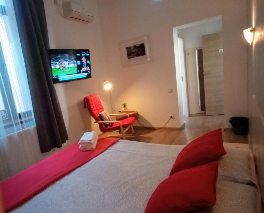 Гостевой дом Central Guesthouse Бухарест-23