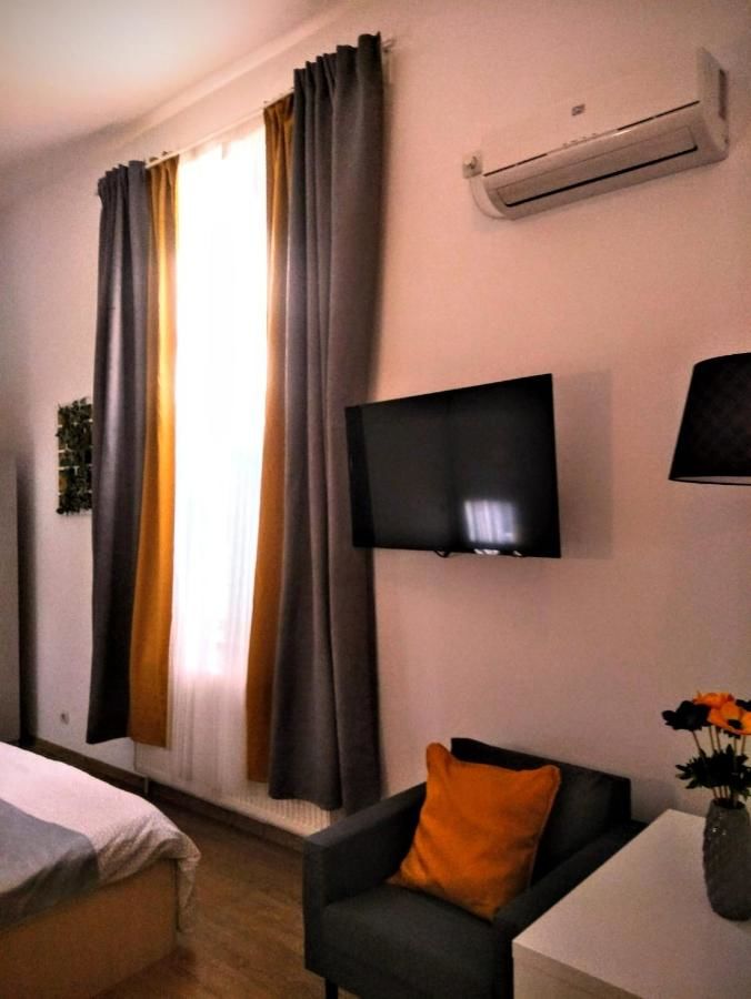 Гостевой дом Central Guesthouse Бухарест-28