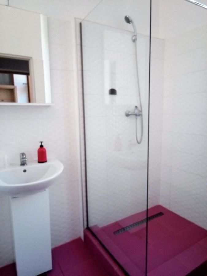 Гостевой дом Central Guesthouse Бухарест-36