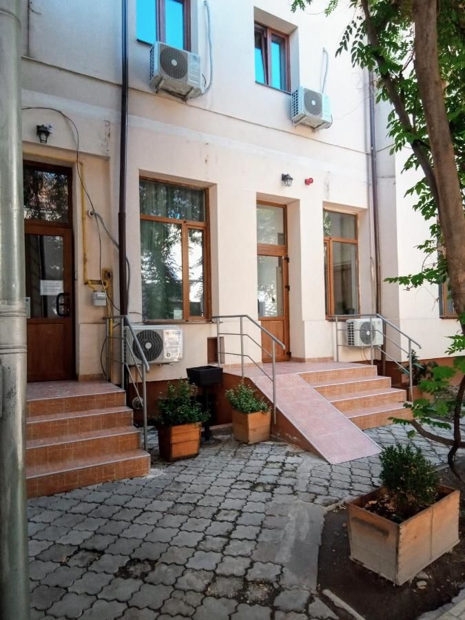 Гостевой дом Central Guesthouse Бухарест-47
