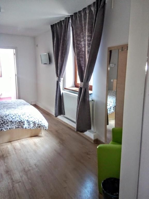 Гостевой дом Central Guesthouse Бухарест-62