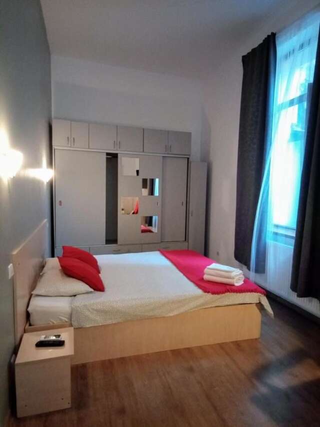 Гостевой дом Central Guesthouse Бухарест-33